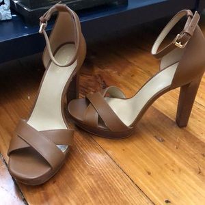 FLASH SALE - Michael Kors Sz 8.5 Heels NEW